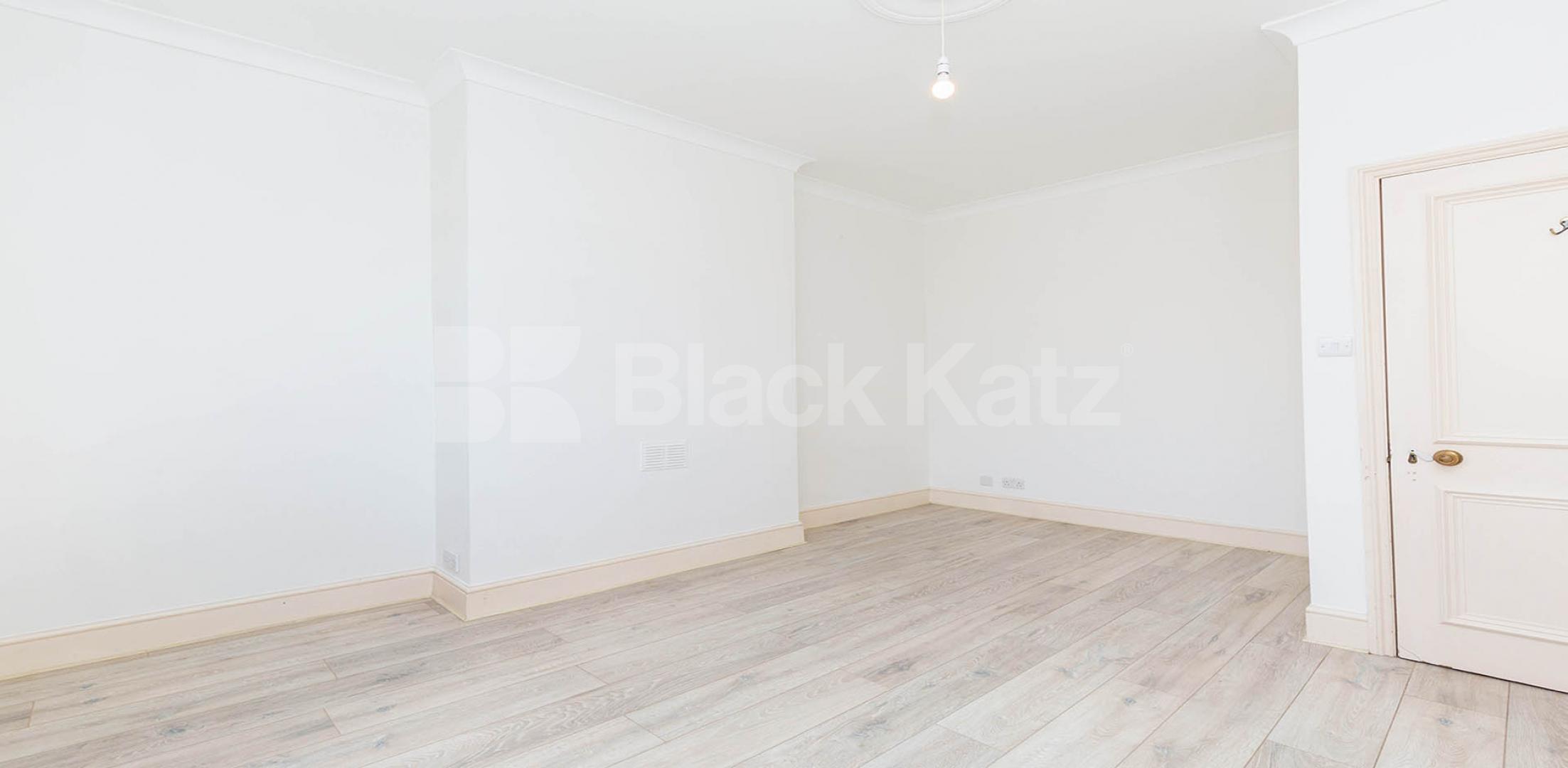 			NEW INSTRUCTION!, 2 Bedroom, 1 bath, 1 reception Flat			 Anson Road, TUFNELL PARK